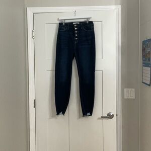 Brand new pair of KanCan jeans that are NWOT!